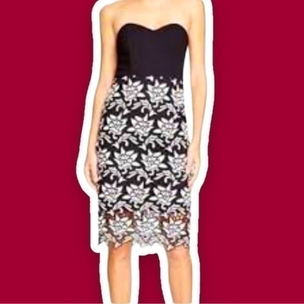 J.O.A. XS Floral Lace Strapless Sheath Midi Dress